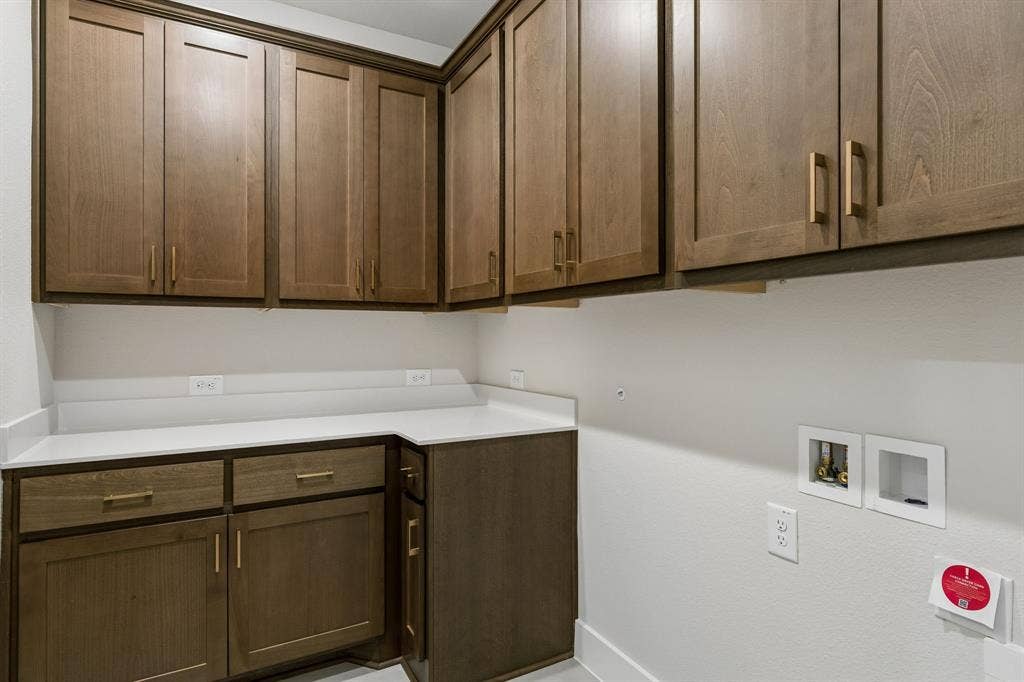 2418 Silver Spring Court, Celina, TX 75009 2418 Silver Spring Court, Celina, TX 75009