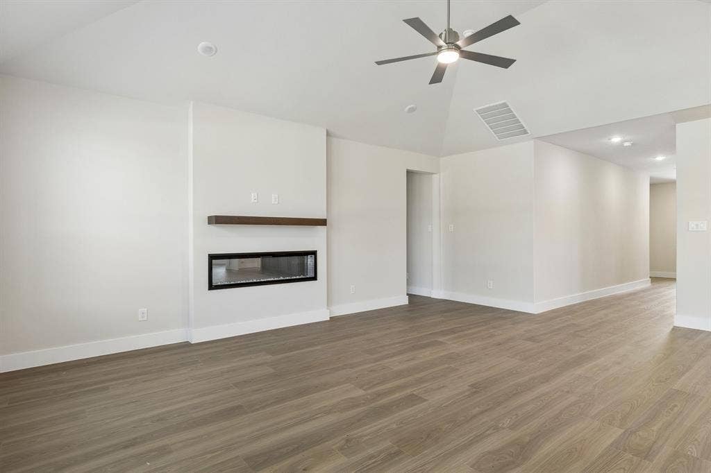 2418 Silver Spring Court, Celina, TX 75009 2418 Silver Spring Court, Celina, TX 75009