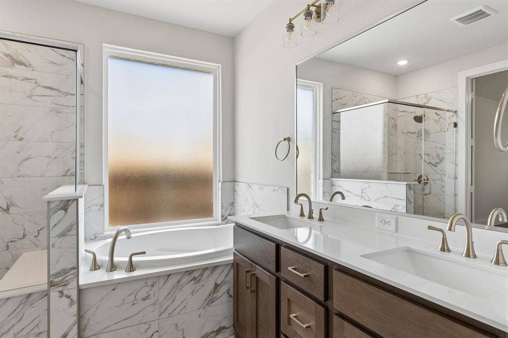 2418 Silver Spring Court, Celina, TX 75009 2418 Silver Spring Court, Celina, TX 75009