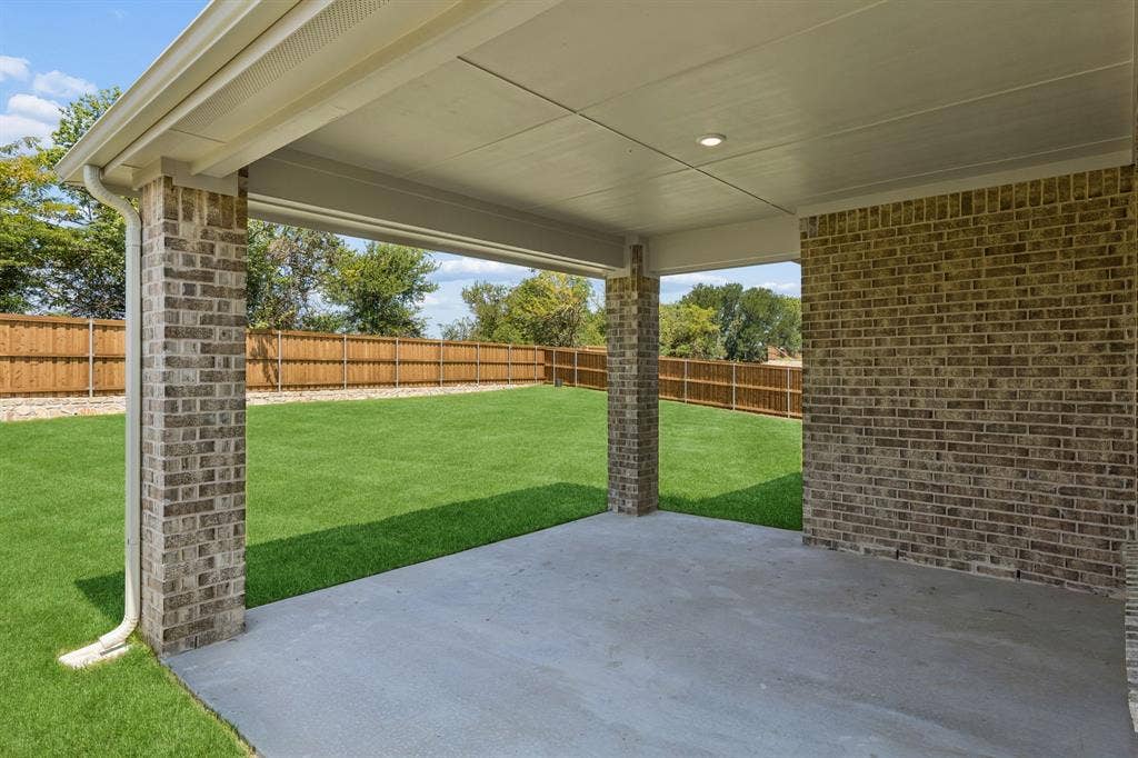 2418 Silver Spring Court, Celina, TX 75009 2418 Silver Spring Court, Celina, TX 75009
