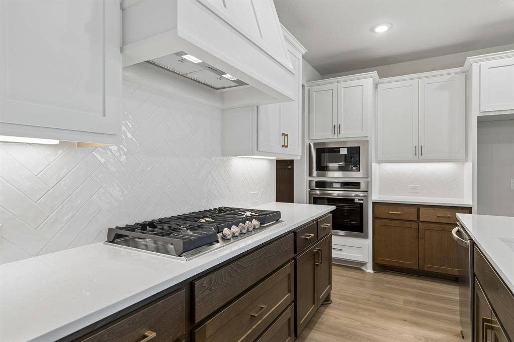 2418 Silver Spring Court, Celina, TX 75009 2418 Silver Spring Court, Celina, TX 75009