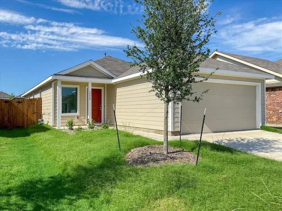 Property photo for 3316 Turkey Trot Lane, McKinney, TX