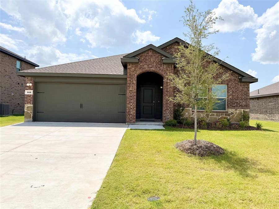 Property photo for 513 Barlow Drive, Caddo Mills, TX