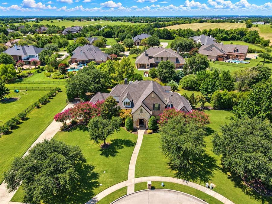 Property photo for 2 Westchester Court, Heath, TX