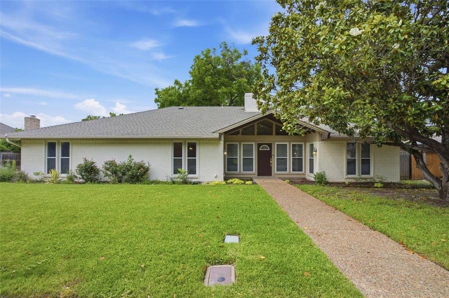 Property photo for 5440 Northcrest Road, Fort Worth, TX