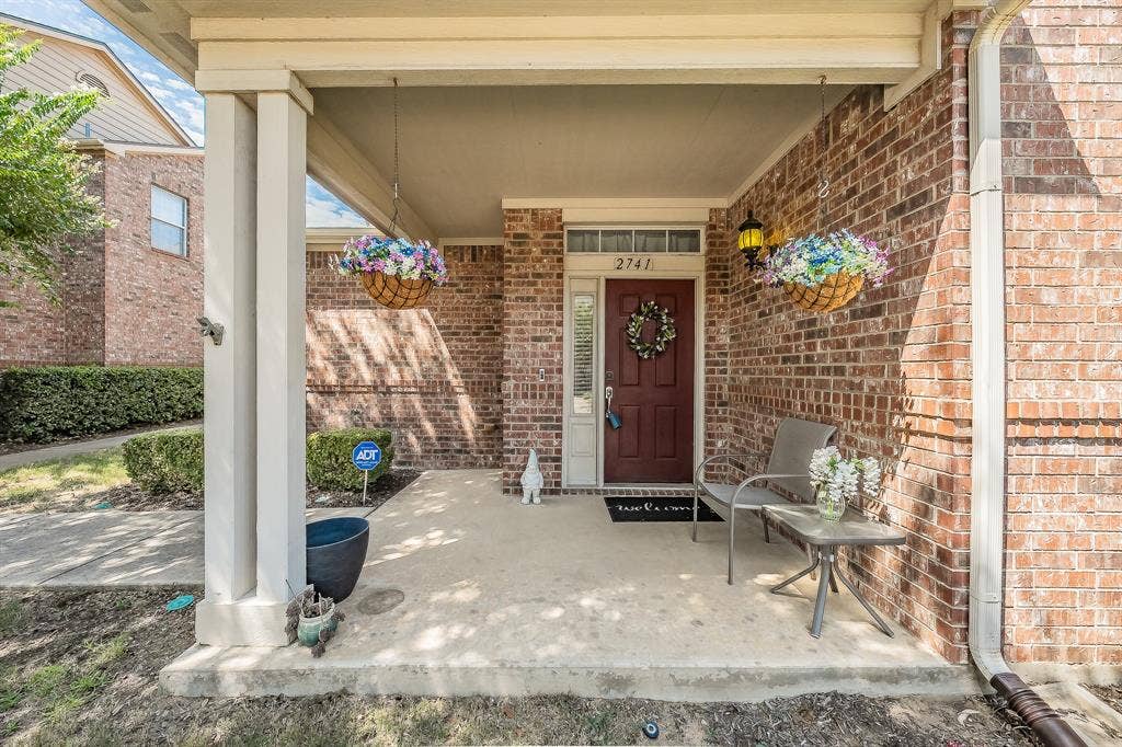 2741 Hyde Park Drive, Grand Prairie, TX 75050 2741 Hyde Park Drive, Grand Prairie, TX 75050
