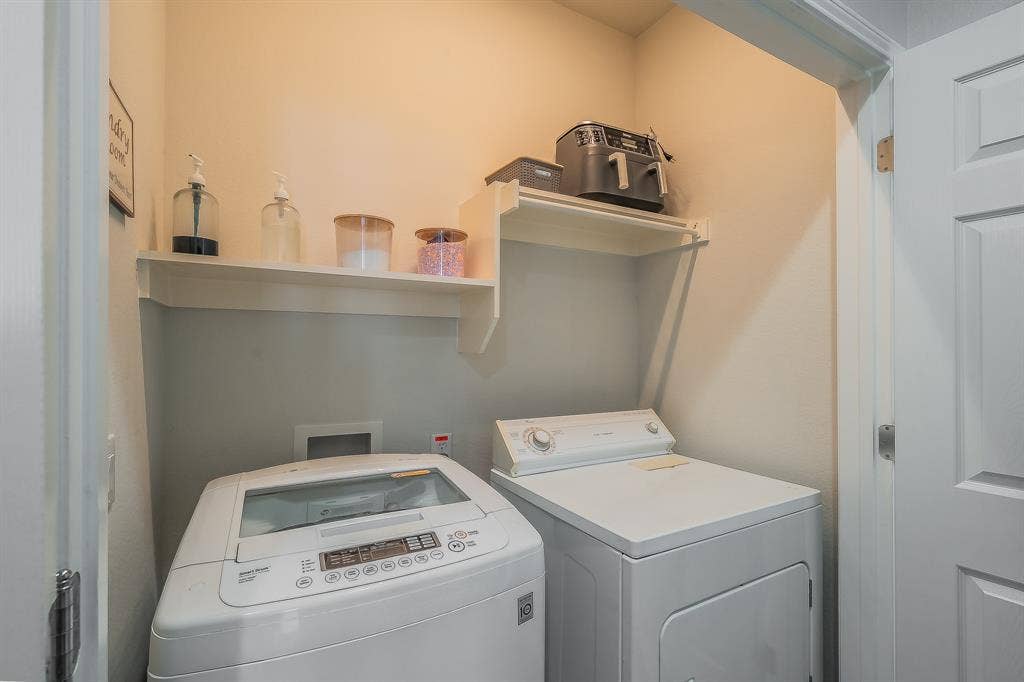 2741 Hyde Park Drive, Grand Prairie, TX 75050 2741 Hyde Park Drive, Grand Prairie, TX 75050
