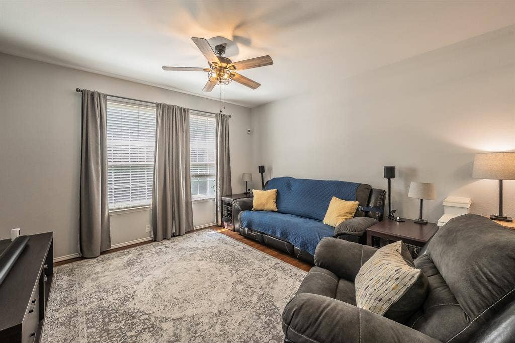 2741 Hyde Park Drive, Grand Prairie, TX 75050 2741 Hyde Park Drive, Grand Prairie, TX 75050