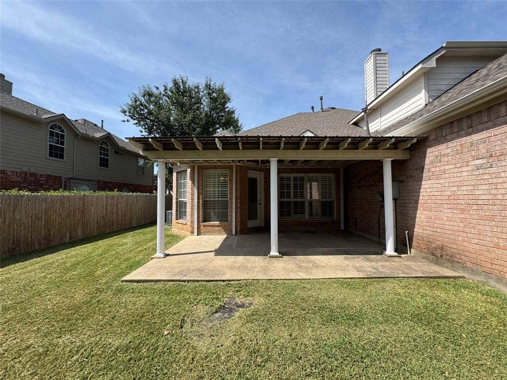 3006 Upland Drive, Mansfield, TX 76063