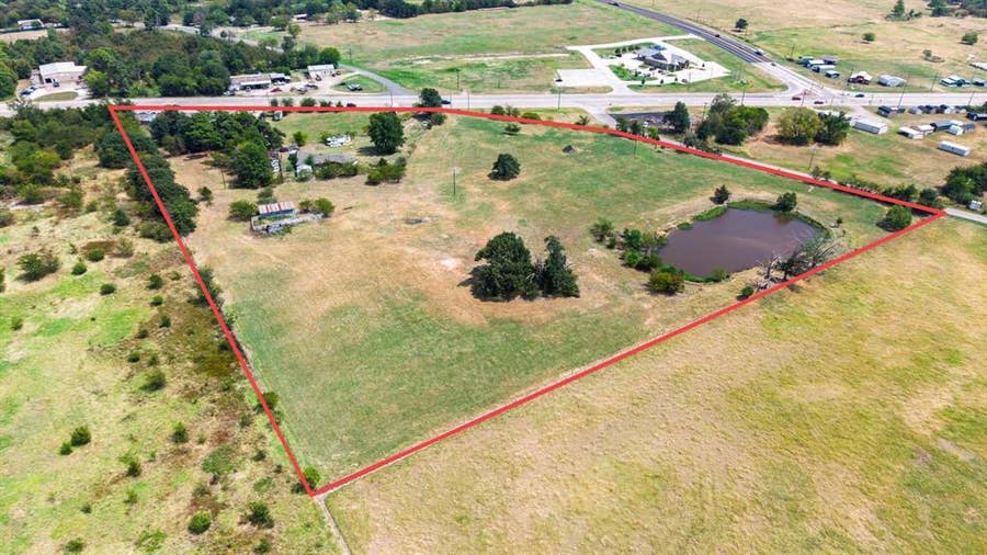 Property photo for 1351-3 S State Highway 19, Sulphur Springs, TX