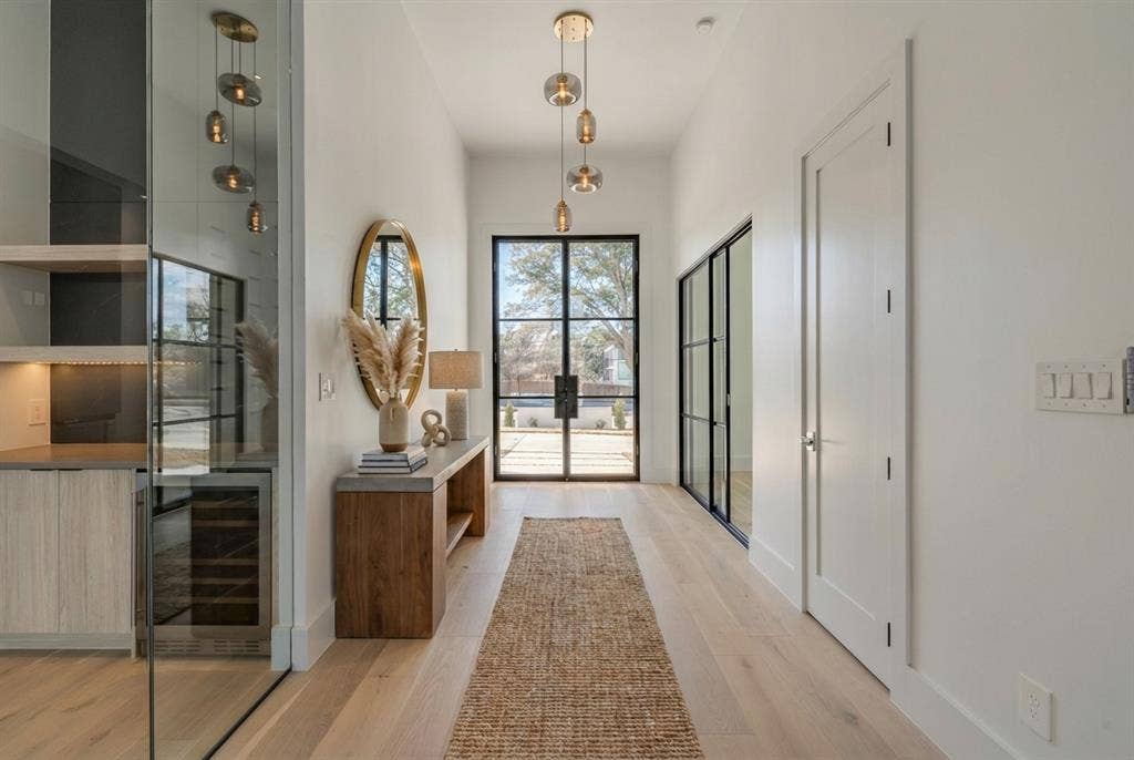 11232 Hillcrest Road, Dallas, TX 75230 11232 Hillcrest Road, Dallas, TX 75230