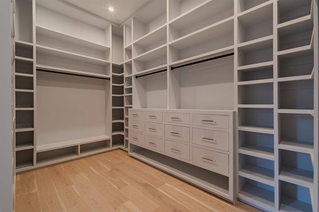 11232 Hillcrest Road, Dallas, TX 75230 11232 Hillcrest Road, Dallas, TX 75230