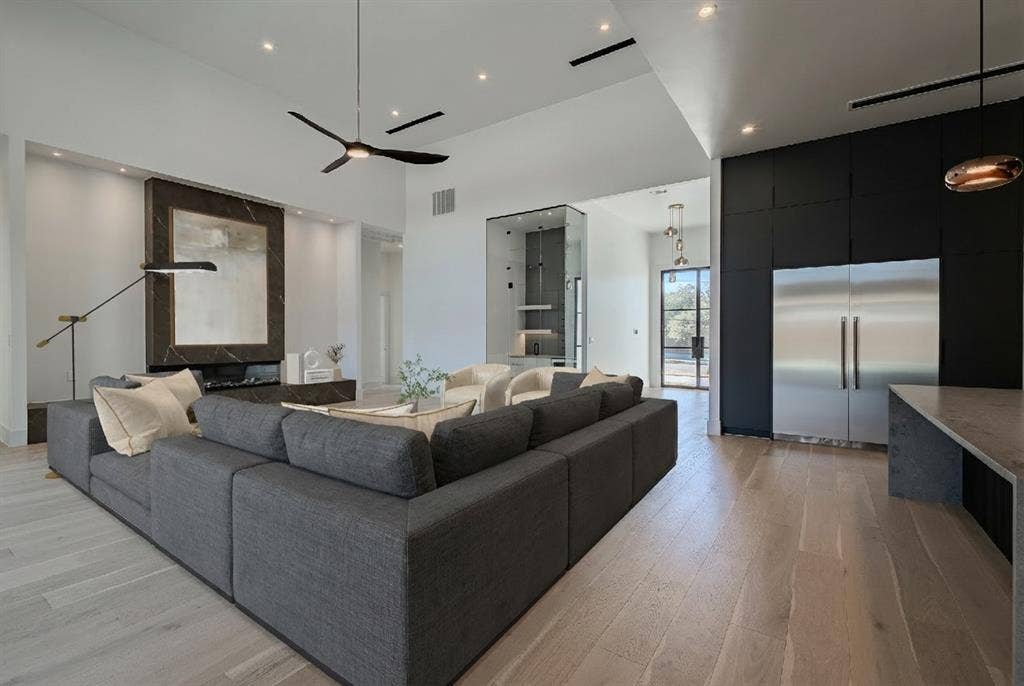 11232 Hillcrest Road, Dallas, TX 75230 11232 Hillcrest Road, Dallas, TX 75230