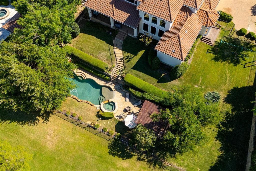 1802 Driskill Drive, Irving, TX 75038