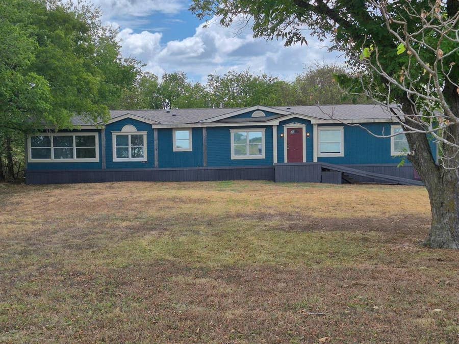 Property photo for 1120 Battle Lake Road, Hallsburg, TX