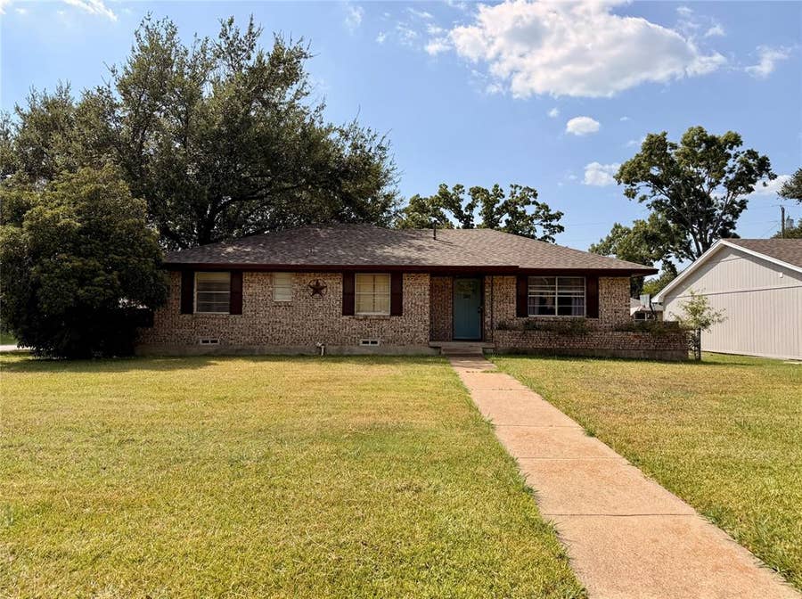 Property photo for 201 Collins Drive, Terrell, TX