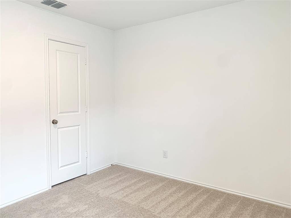 7212 Gray Wolf Lane, McKinney, TX 75071 2nd bedroom featuring carpet