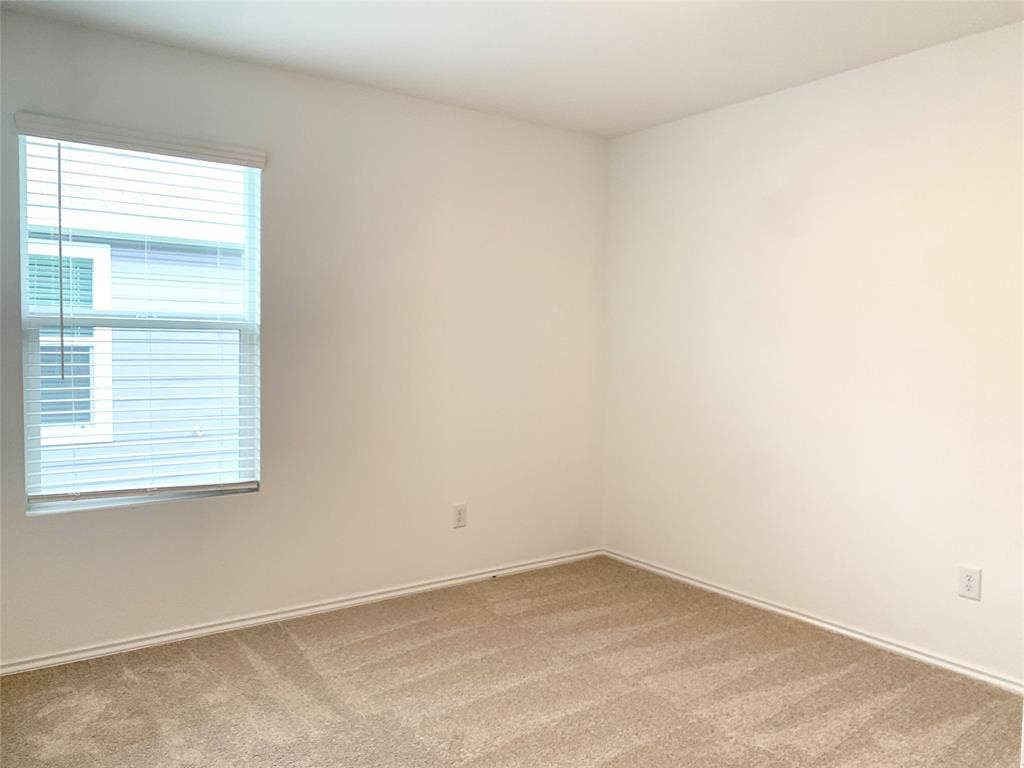 7212 Gray Wolf Lane, McKinney, TX 75071 3rd bedroom with plenty of natural light