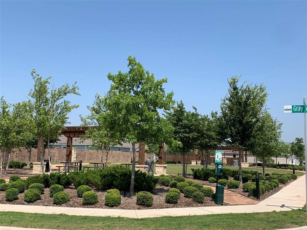 7212 Gray Wolf Lane, McKinney, TX 75071 View of community neighborhood park