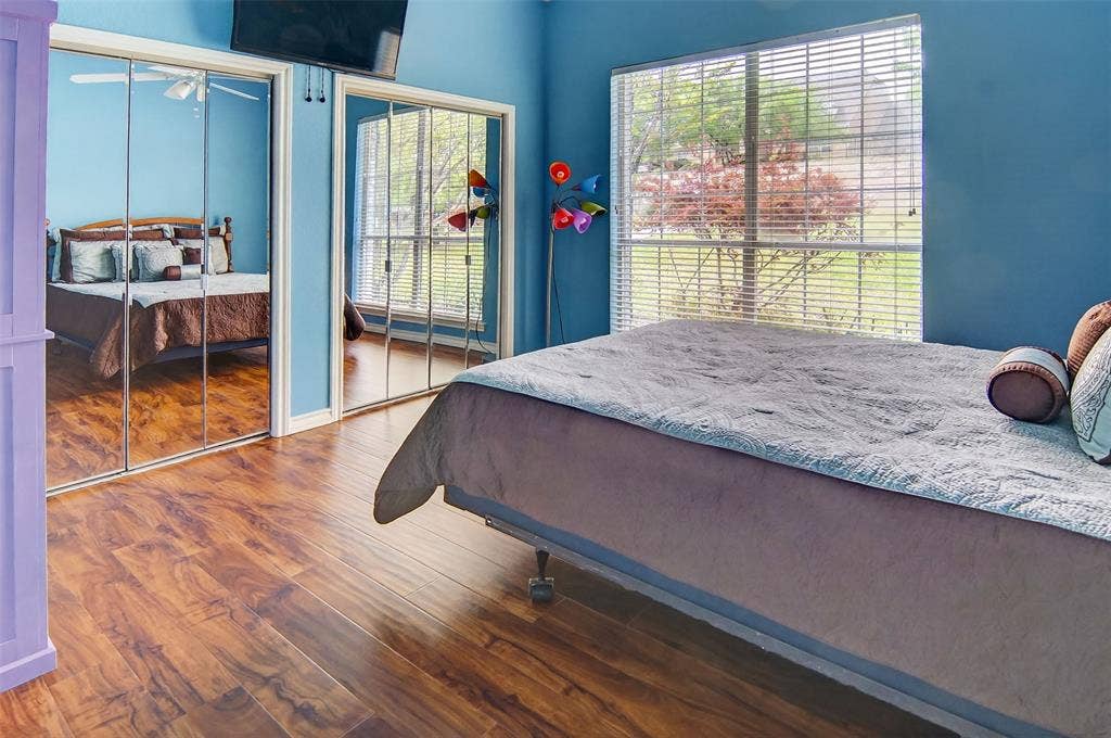 1202 Forest Park Drive, Weatherford, TX 76087 Another spacious bedroom with ample closet space and large window.