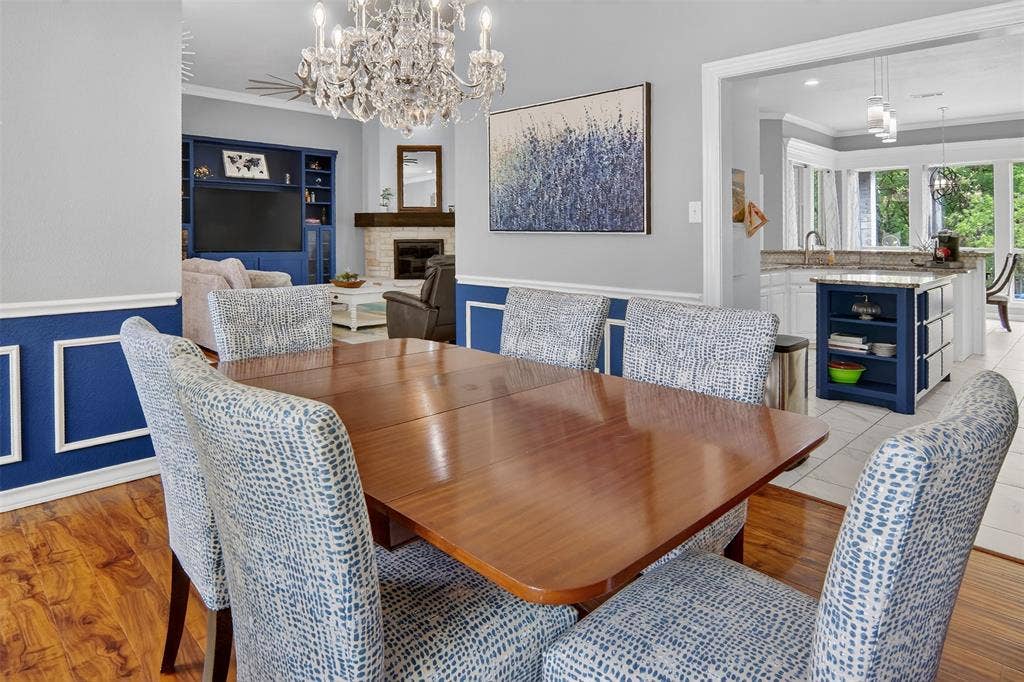 1202 Forest Park Drive, Weatherford, TX 76087 Conveniently located off the kitchen.