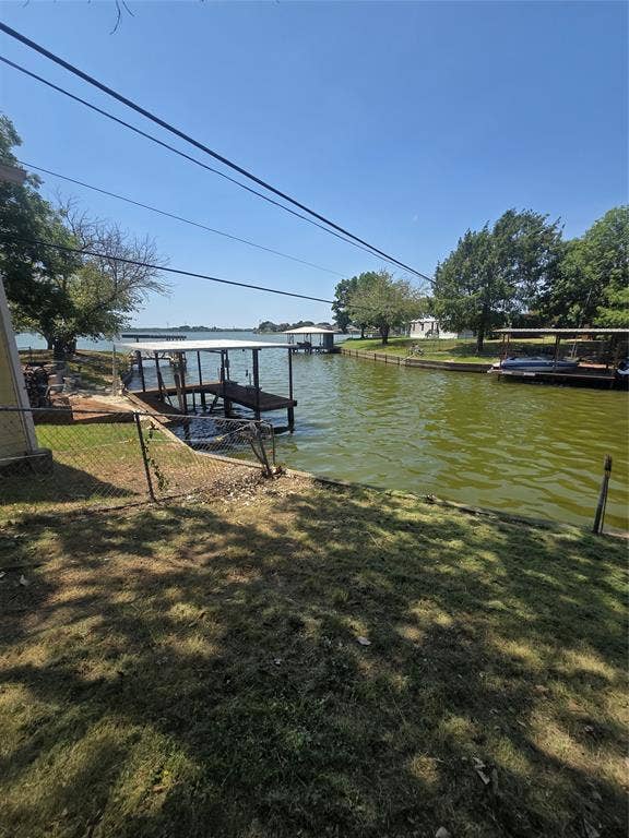 3903 Montgomery Drive, Granbury, TX 76049 3903 Montgomery Drive, Granbury, TX 76049