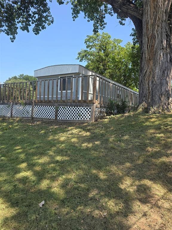 3903 Montgomery Drive, Granbury, TX 76049 3903 Montgomery Drive, Granbury, TX 76049