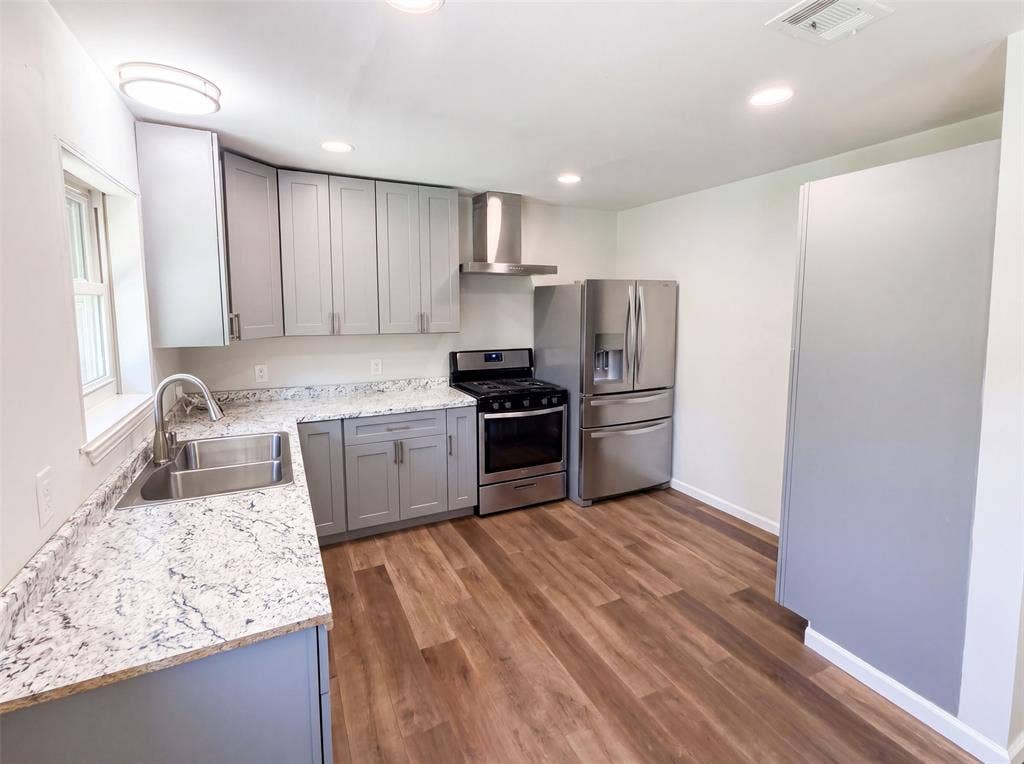 2415 Barnes Bridge Road, Dallas, TX 75228 2415 Barnes Bridge Road, Dallas, TX 75228