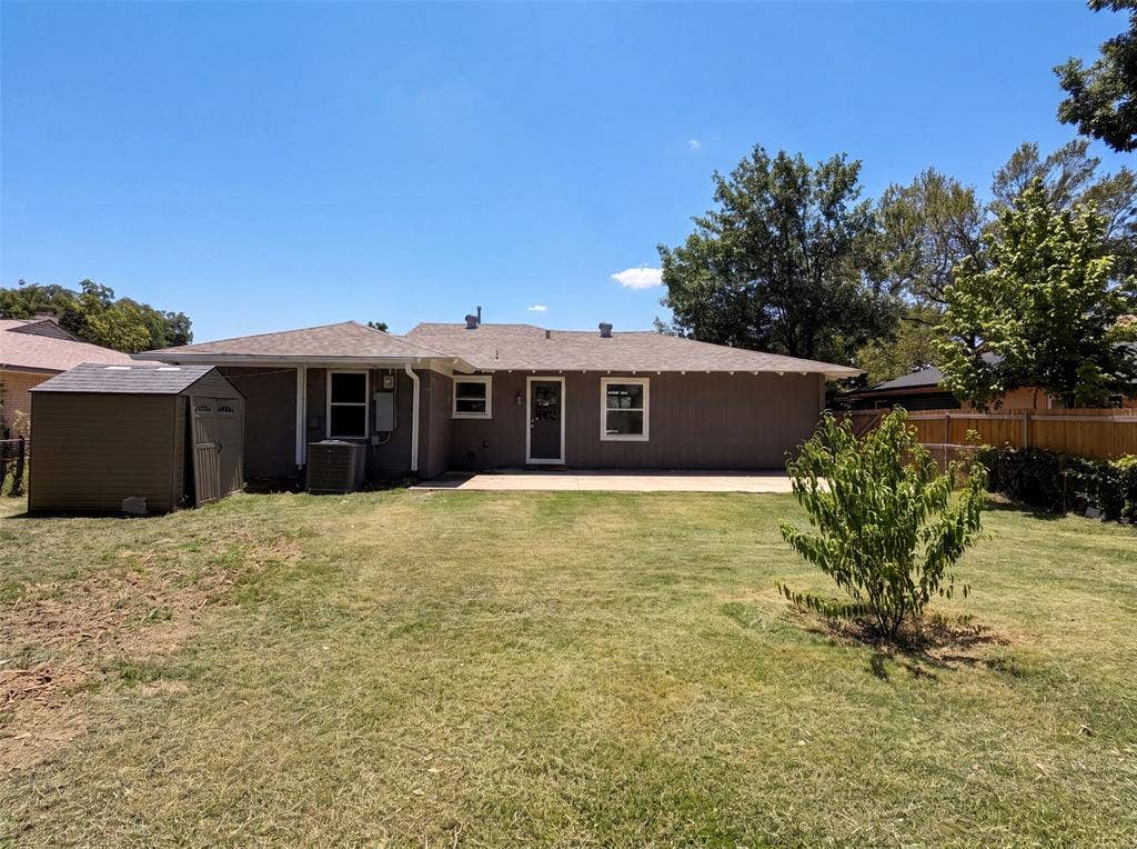 2415 Barnes Bridge Road, Dallas, TX 75228 2415 Barnes Bridge Road, Dallas, TX 75228