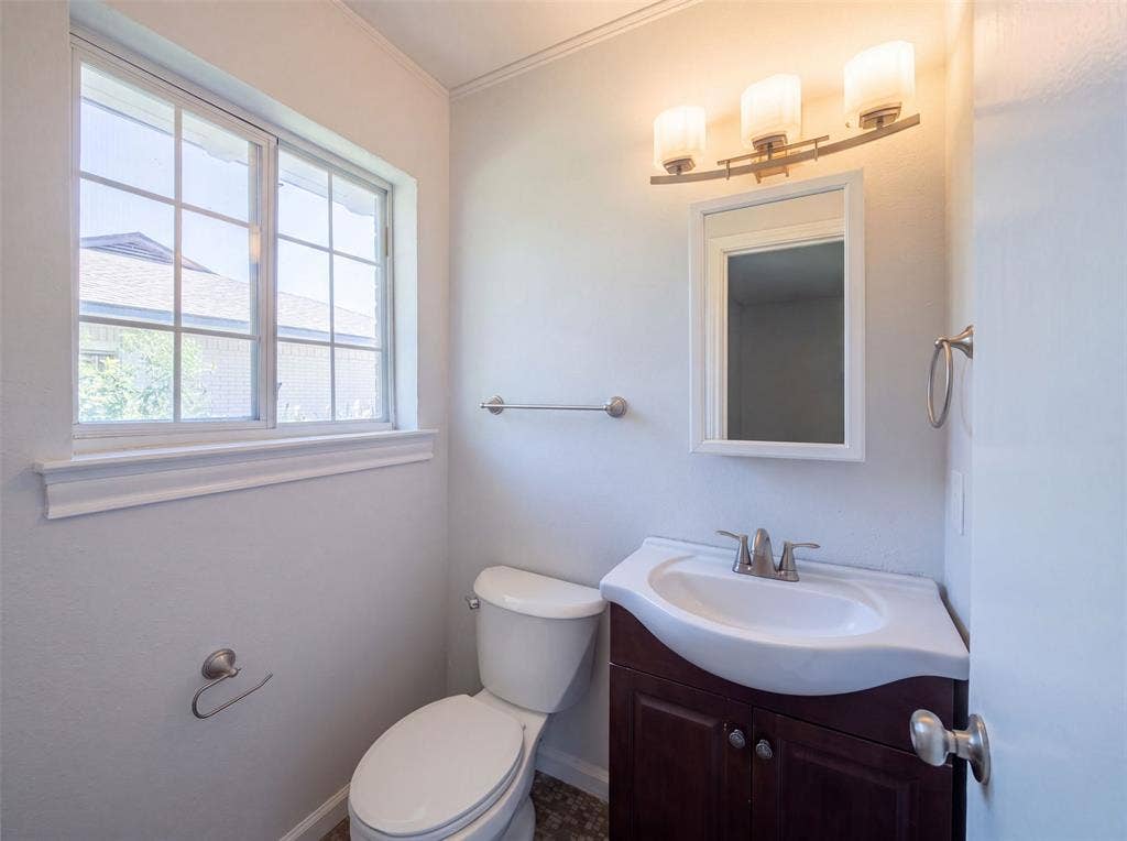 2415 Barnes Bridge Road, Dallas, TX 75228 2415 Barnes Bridge Road, Dallas, TX 75228