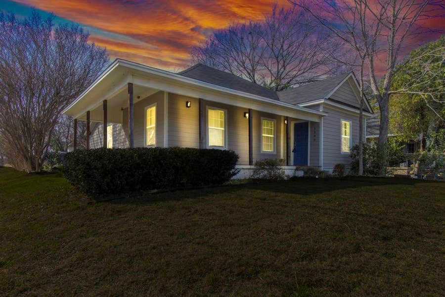 Property photo for 1200 N 4th Street, Waco, TX