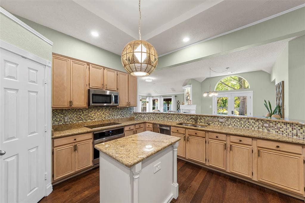 1507 Persimmon Court, Allen, TX 75002 1507 Persimmon Court, Allen, TX 75002