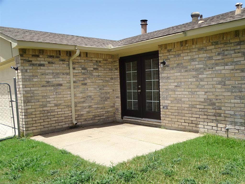 7220 Emory Oak Lane, Dallas, TX 75249 7220 Emory Oak Lane, Dallas, TX 75249