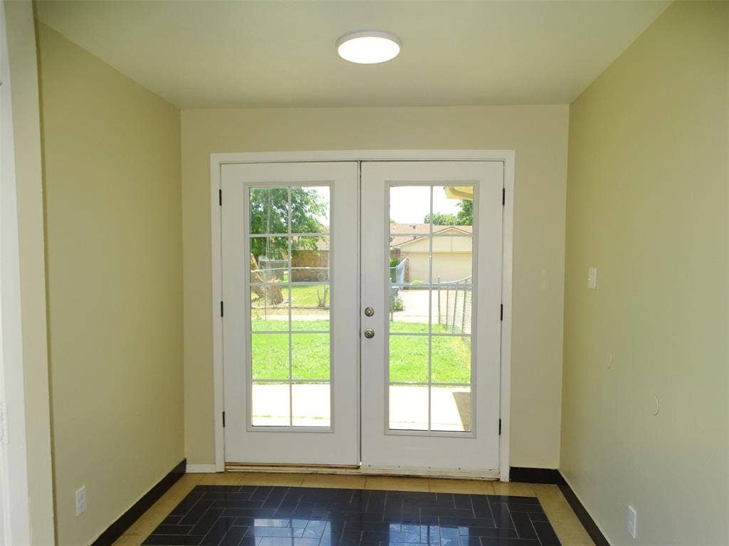 7220 Emory Oak Lane, Dallas, TX 75249 7220 Emory Oak Lane, Dallas, TX 75249