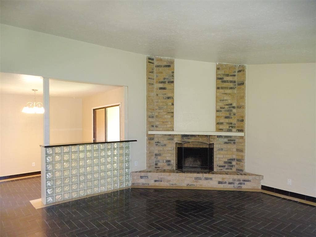 7220 Emory Oak Lane, Dallas, TX 75249 7220 Emory Oak Lane, Dallas, TX 75249