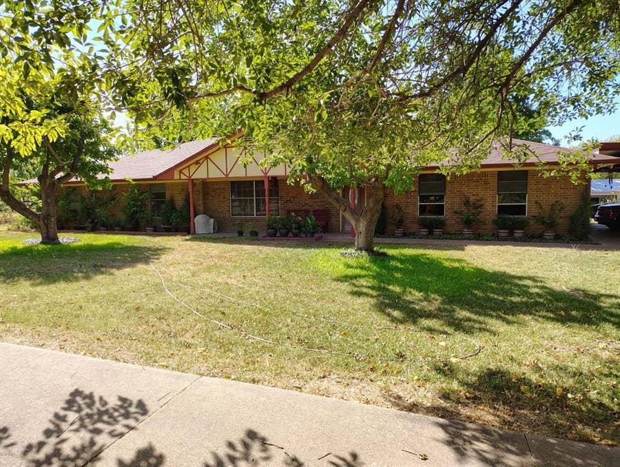 Property photo for 2114 FM 1181, Ennis, TX