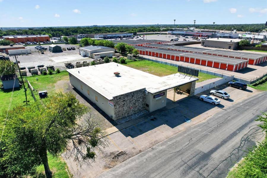 Property photo for 5115 Wellview Avenue, Fort Worth, TX