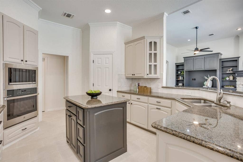 13516 Haslet Court, Haslet, TX 76052