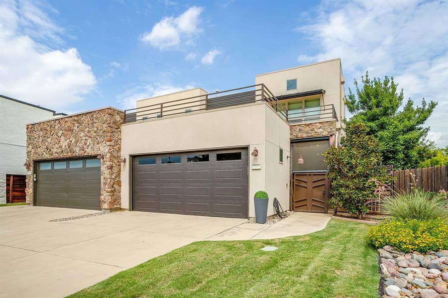 Property photo for 307 Templeton Drive, Fort Worth, TX