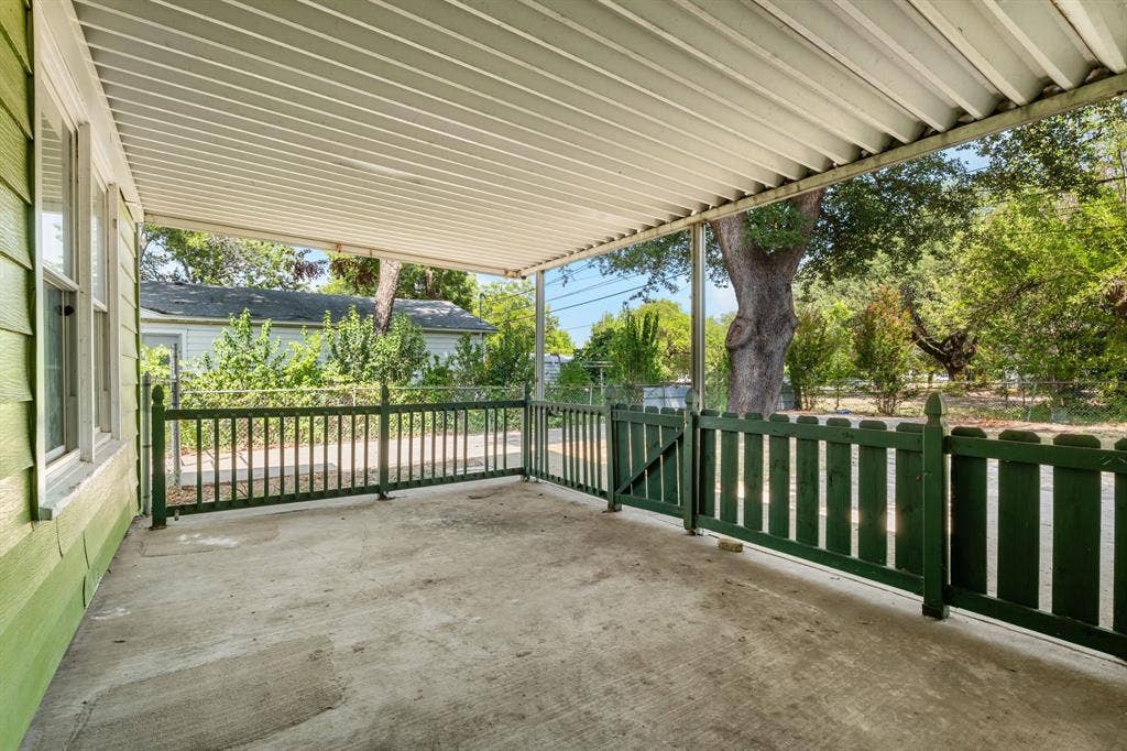 3325 Windsor Avenue, Waco, TX 76708 3325 Windsor Avenue, Waco, TX 76708