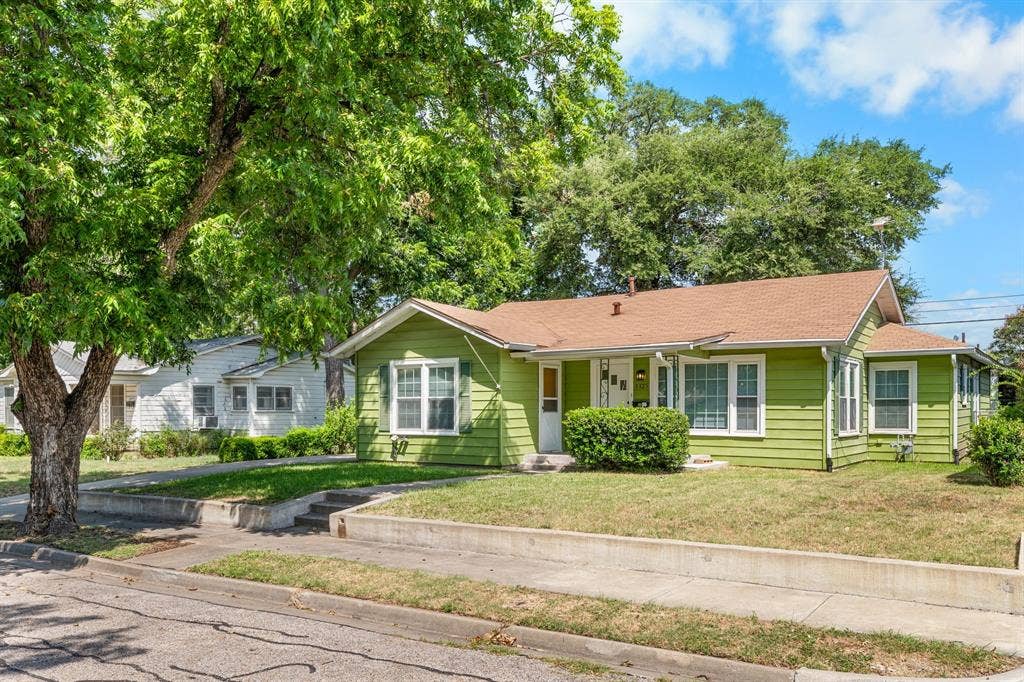 3325 Windsor Avenue, Waco, TX 76708 3325 Windsor Avenue, Waco, TX 76708