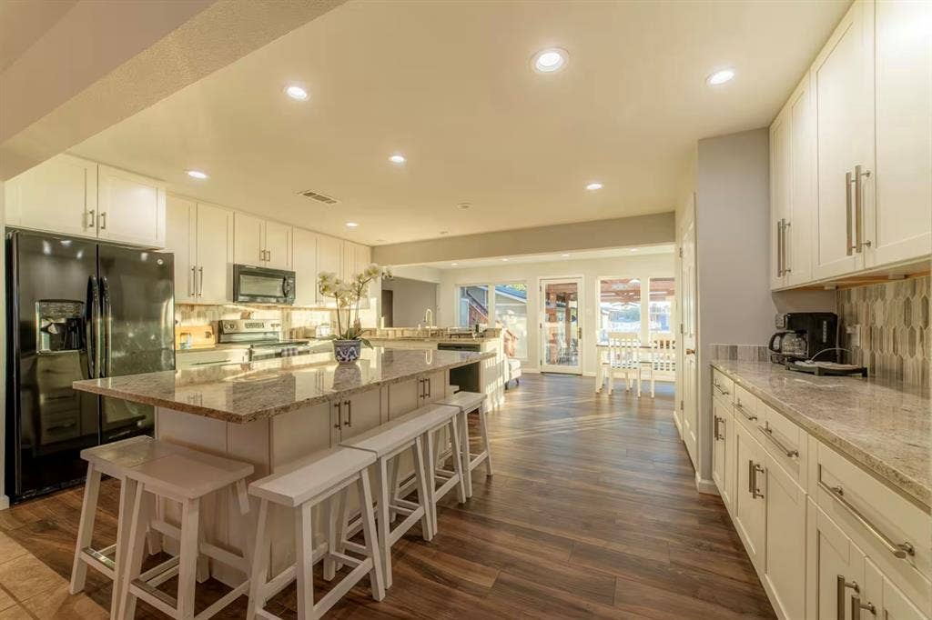 6771 Briar Road, Azle, TX 76020 6771 Briar Road, Azle, TX 76020