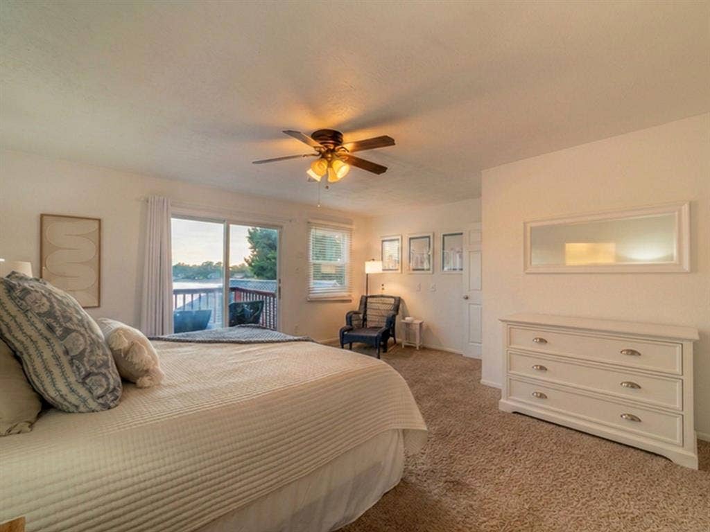 6771 Briar Road, Azle, TX 76020 6771 Briar Road, Azle, TX 76020