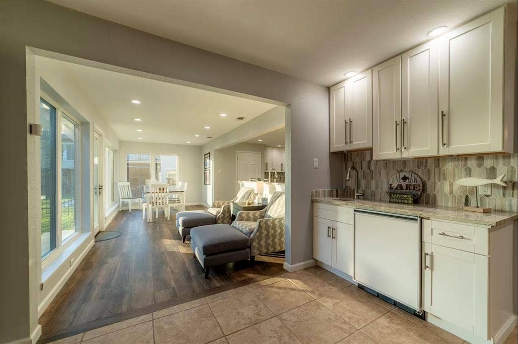 6771 Briar Road, Azle, TX 76020 6771 Briar Road, Azle, TX 76020