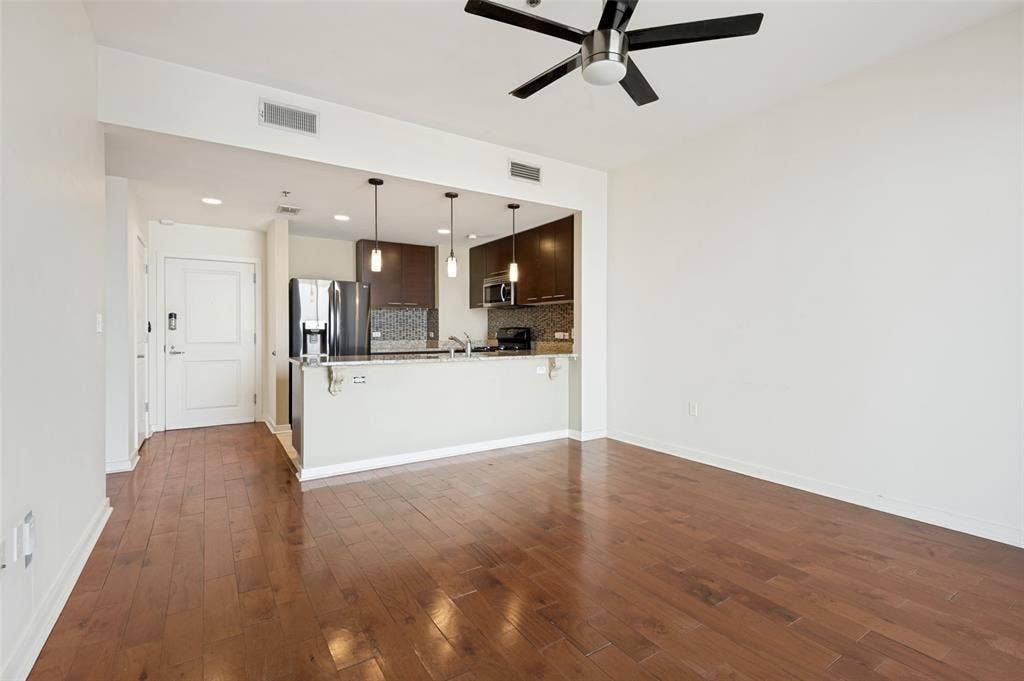 1200 Main Street, #1703, Dallas, TX 75202 1200 Main Street, #1703, Dallas, TX 75202