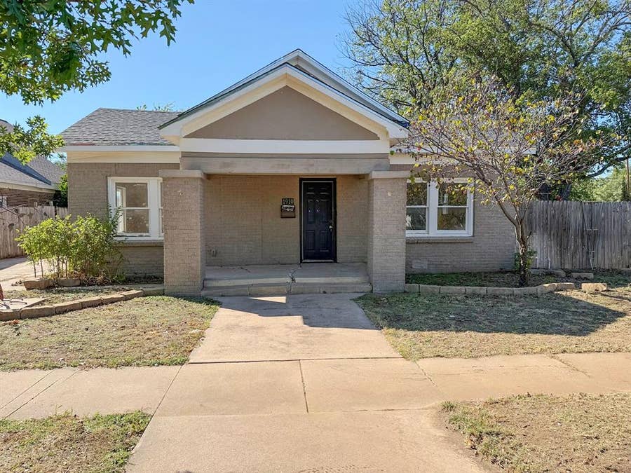 Property photo for 1910 Sayles Boulevard, Abilene, TX