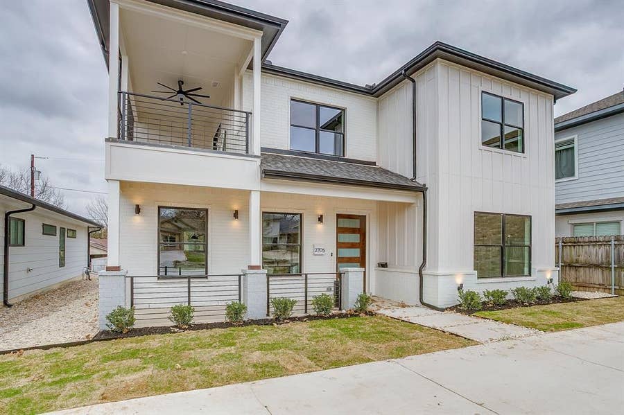 Property photo for 2705 Gordon Avenue, Fort Worth, TX