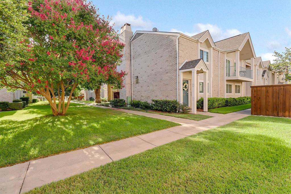 5881 Preston View Boulevard, Dallas, TX 75240 5881 Preston View Boulevard, Dallas, TX 75240