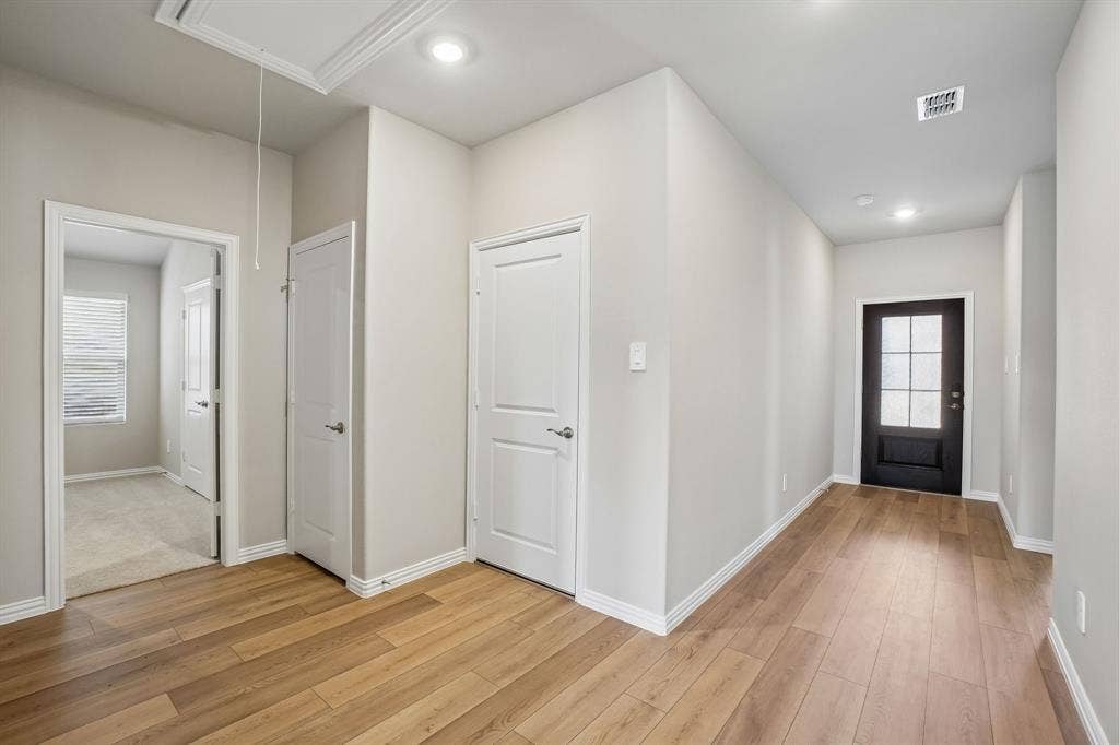 6110 Chickney Drive, Princeton, TX 75071 Photo is not of the actual home, but is an inspirational photo of builder’s model home and may depict options, furnishings, and/or decorator features that are not included.