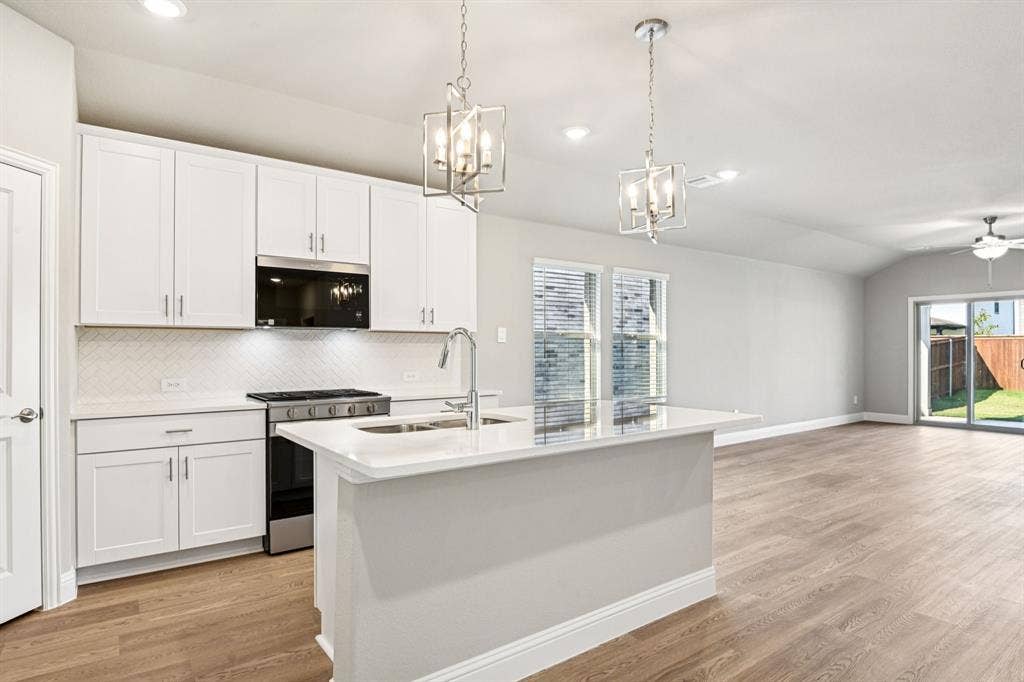 6108 Chickney Drive, Princeton, TX 75071 Photo is not of the actual home, but is an inspirational photo of builder’s model home and may depict options, furnishings, and/or decorator features that are not included.